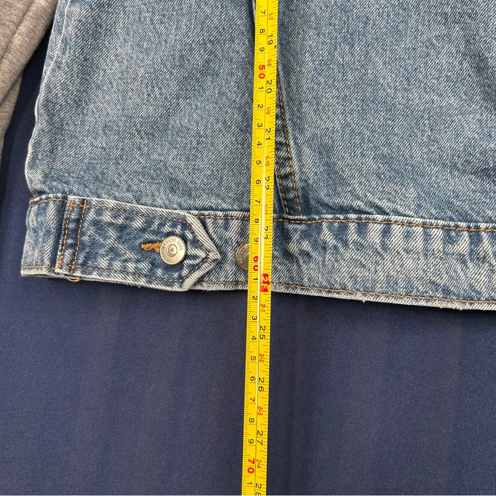 H&M Men's Blue Denim Classic Jean Jacket Size Medium - Picture 12 of 15